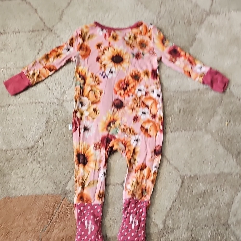 Posh Peanut Brigitta Convertable Footies